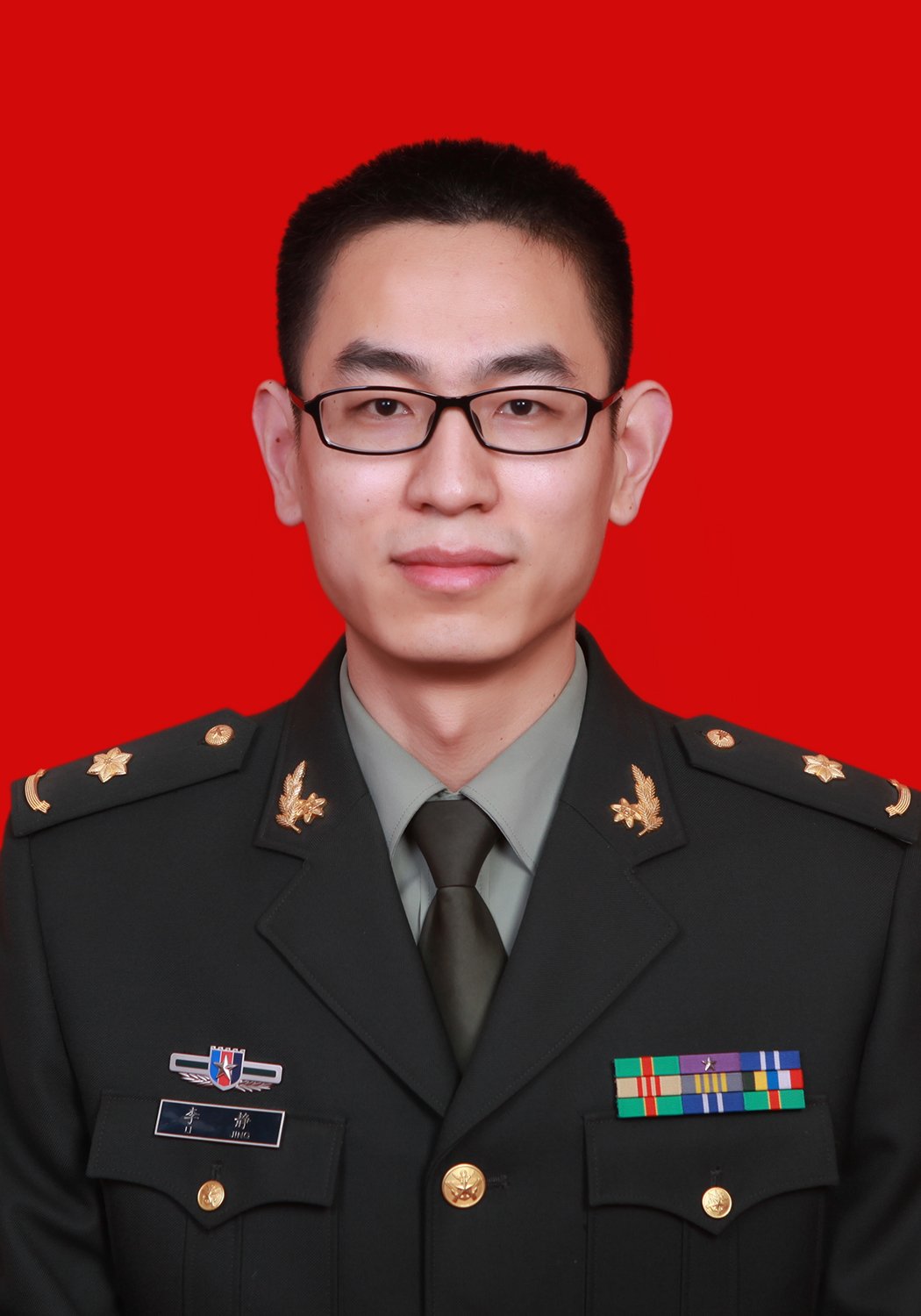 李静